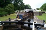 Leeds and Liverpool Canal: Field Staircase Locks Nos 16 to 18 - June 2000.